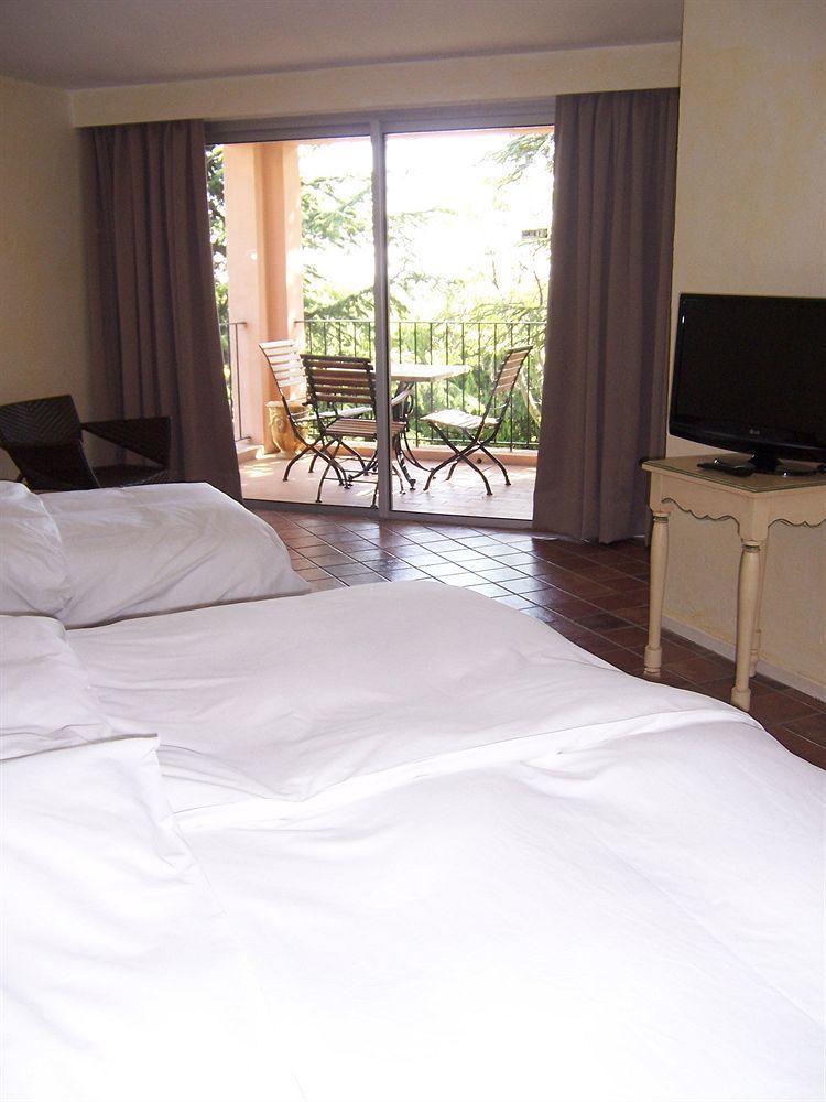 Hotel Bellerive Rasteau エクステリア 写真